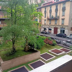 Egadi House Milán