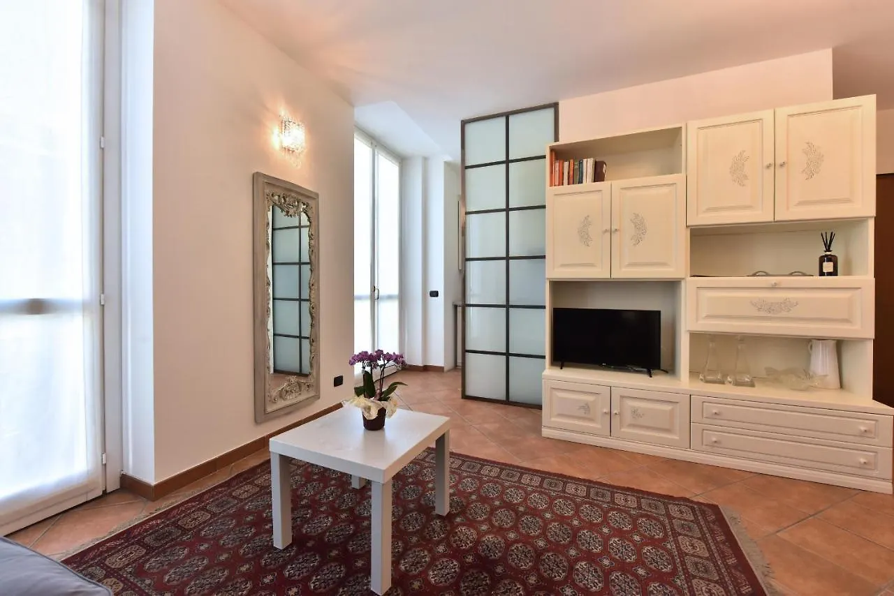 Apartment Pontaccio22 Apartment- Brera Centro Storico Milan