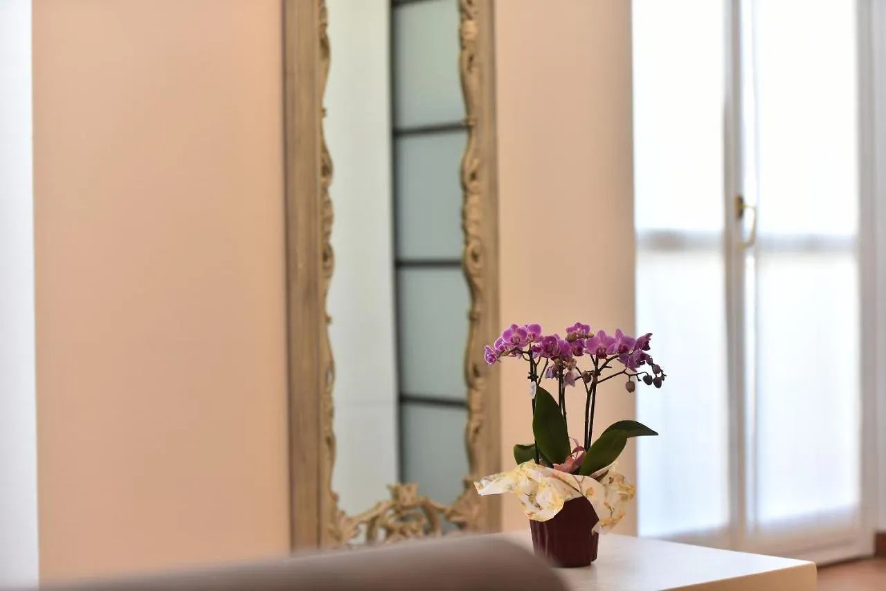 Apartment Pontaccio22 Apartment- Brera Centro Storico Milan