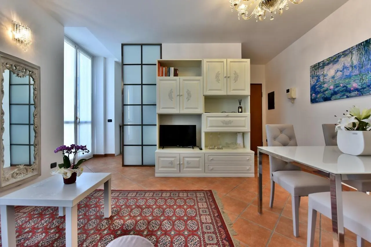 Apartment Pontaccio22 Apartment- Brera Centro Storico Milan Italy